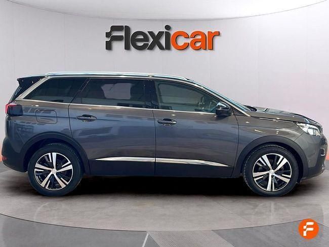 Usado Peugeot 5008 GT-line 130 CV (95 kW) 2018 Gris / plata Monovolumen