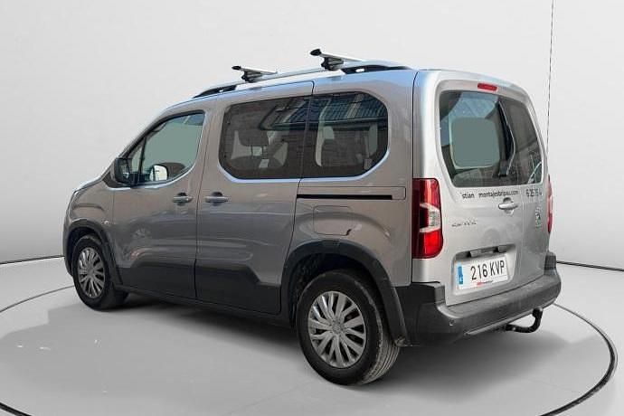 Usado Peugeot Rifter Active 102 CV (75 kW) 2019 Monovolumen