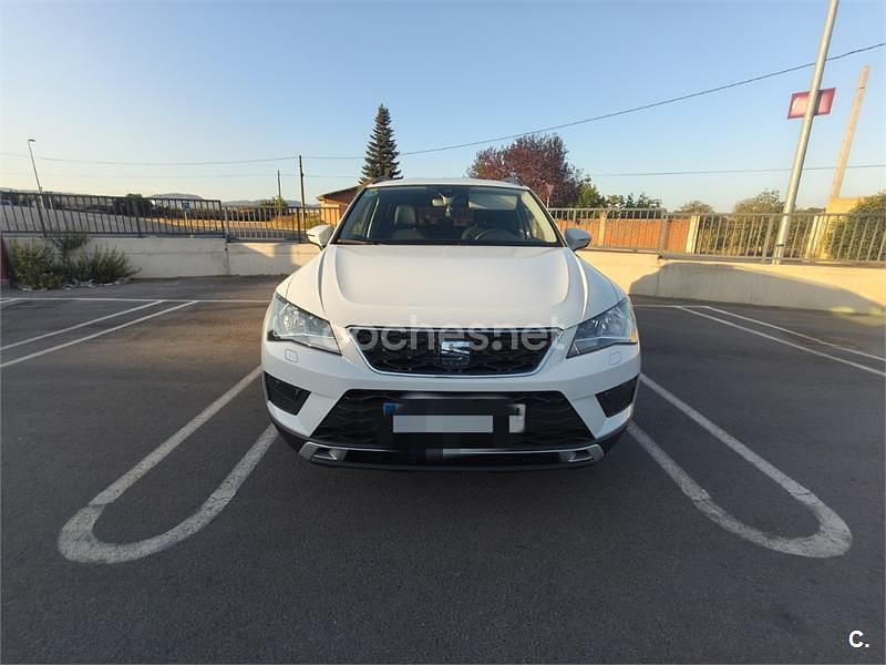 Usado Seat Ateca Style 150 CV (110 kW) 2017 Blanco SUV
