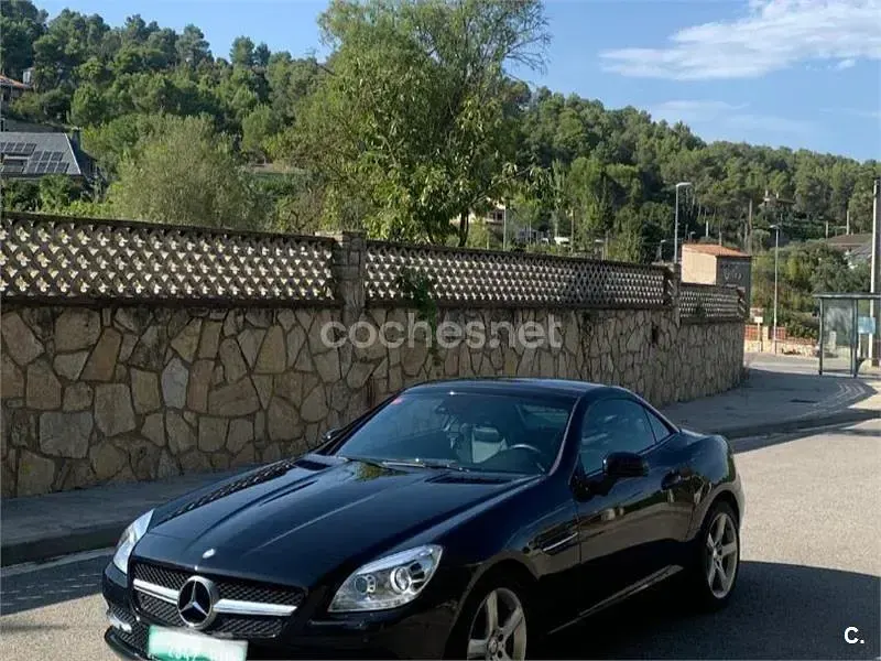 Usado Mercedes SLK200 184 CV (135 kW) 2011 Negro Descapotable