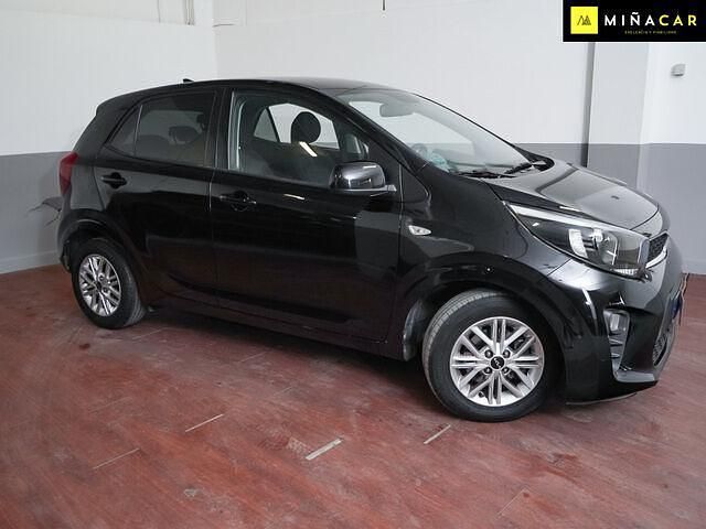 Usado Kia Picanto 67 CV (49 kW) 2022 Negro Utilitario