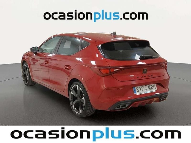 Usado Cupra Leon 150 CV (110 kW) 2024 Rojo Utilitario