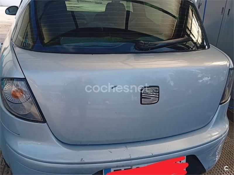 Gris / plata Usado 2006 Seat Toledo Sport Berlina | 2900 € (Precio justo) - Imagen 1/4