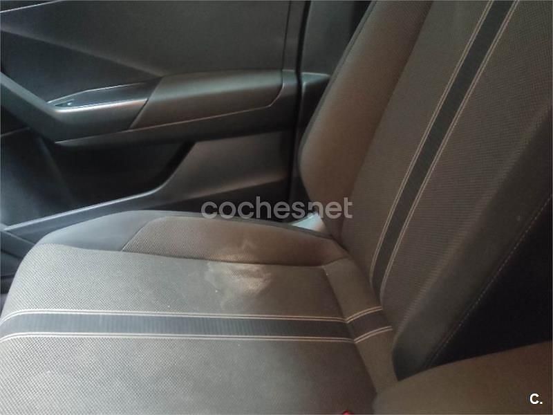 Blanco Usado 2018 VW T-Roc Advance SUV | 15.600 € (Buen precio) - Imagen 1/4