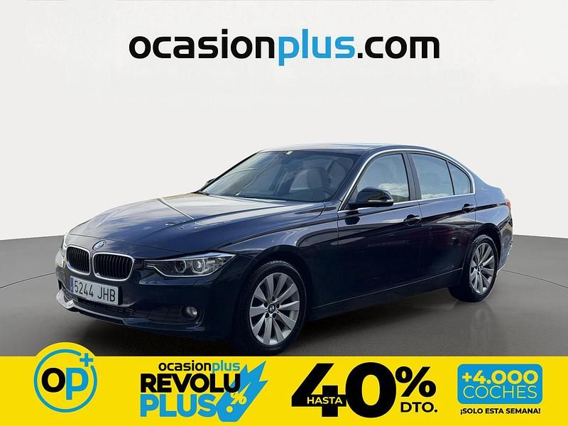 Usado BMW 318 143 CV (105 kW) 2015 Azul Berlina