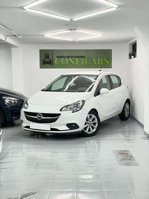 Blanco Usado 2017 Opel Corsa Selective Utilitario | 6990 € (Precio justo) - Imagen 1/4