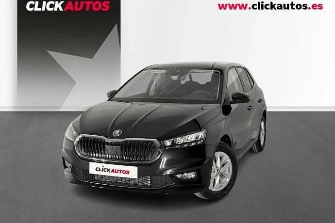 Usado Skoda Fabia Selection 115 CV (84 kW) 2025 Blanco Utilitario