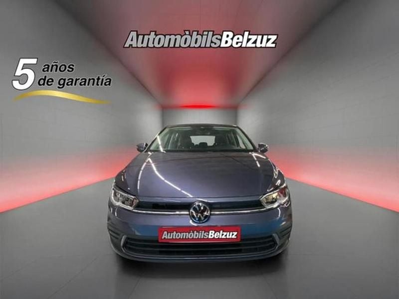 Usado VW Polo Life 95 CV (69 kW) 2023 Gris Utilitario