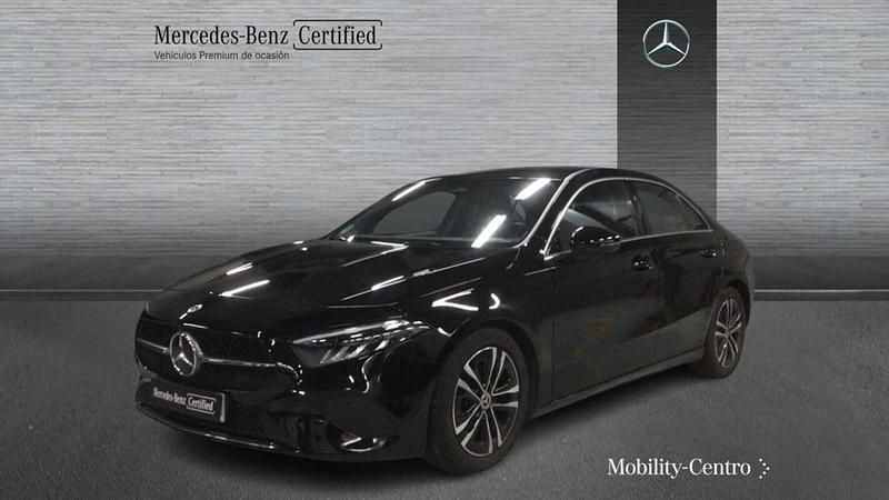 Nachtschwarz unilack Usado 2023 Mercedes A200 Progressive Berlina | 33.500 € - Imagen 1/4