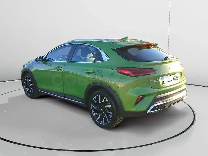 Usado Kia XCeed 160 CV (117 kW) 2023 Verde SUV