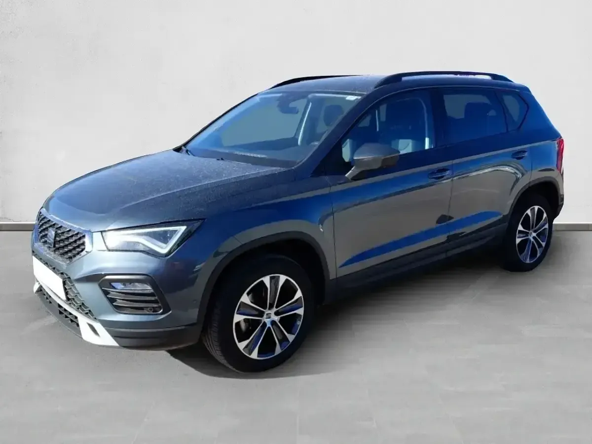 Usado Seat Ateca FR 150 CV (110 kW) 2021 Gris / plata SUV