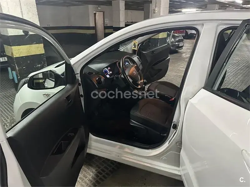 Usado Hyundai i10 66 CV (48 kW) 2019 Blanco Utilitario