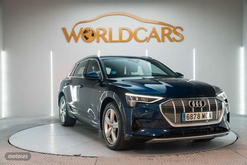 Usado Audi e-tron Advanced 300 kW (408 CV) 2022 Azul SUV