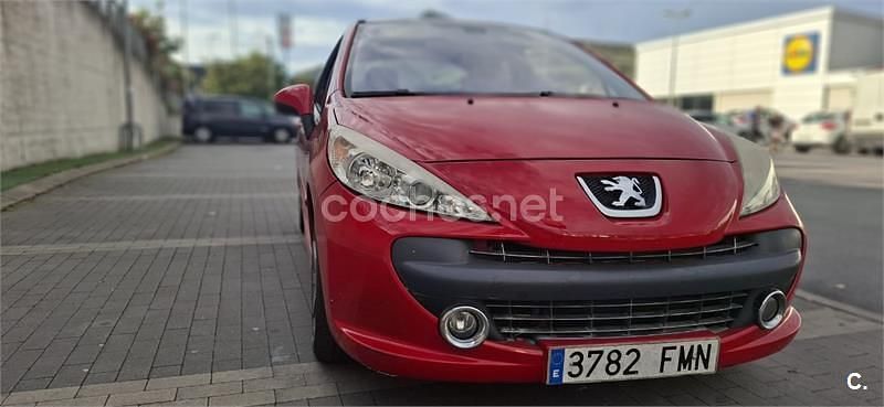 Usado Peugeot 207 GT 150 CV (110 kW) 2007 Rojo Berlina