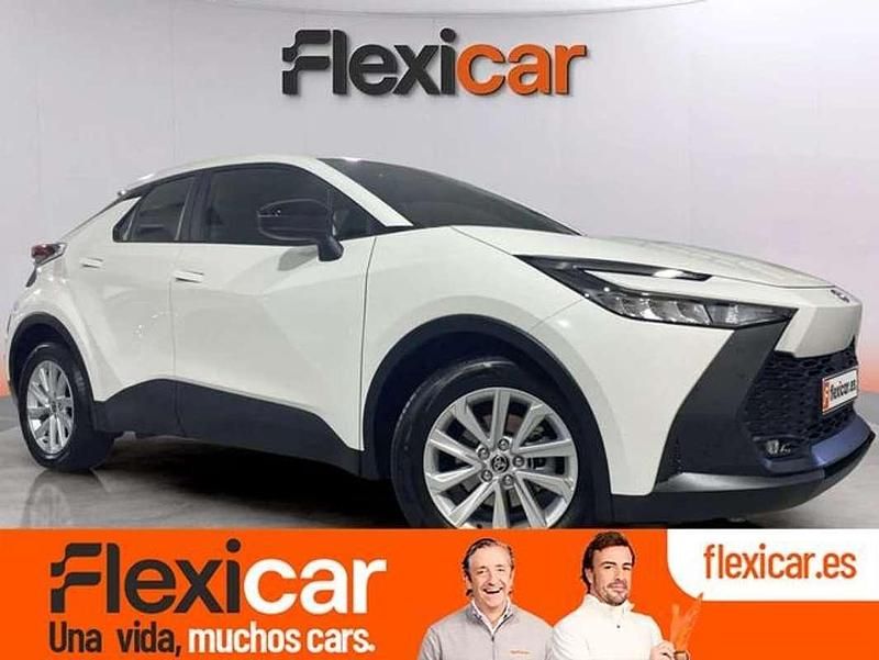 Usado Toyota C-HR Active 140 CV (102 kW) 2025 Blanco SUV