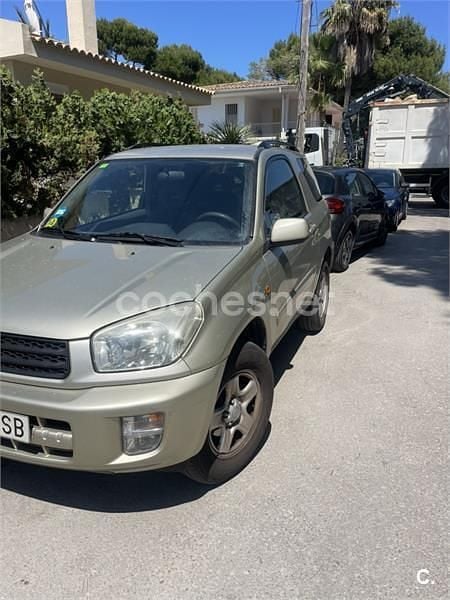Beige Usado 2002 Toyota RAV4 Luna SUV | 6950 € (Precio justo) - Imagen 1/4