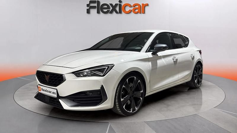 Usado Cupra Leon VZ 300 CV (220 kW) 2021 Blanco Utilitario