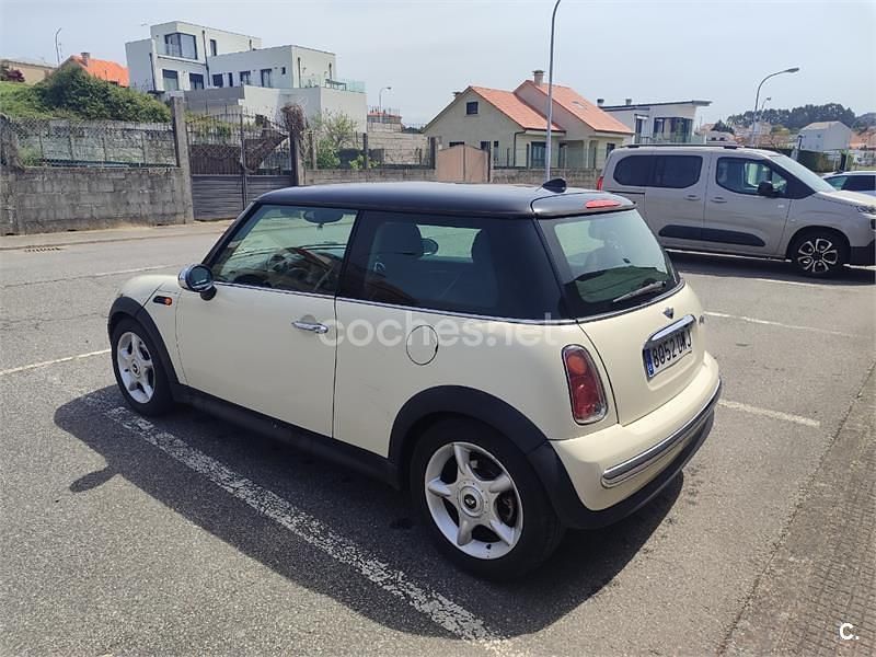 Usado Mini One D 75 CV (55 kW) 2006 Beige Utilitario