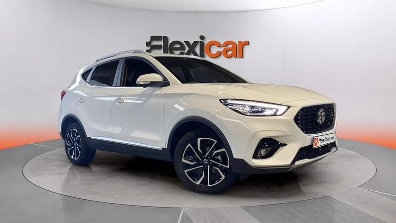 Usado MG ZS Luxury 106 HP (77 kW) 2024 SUV