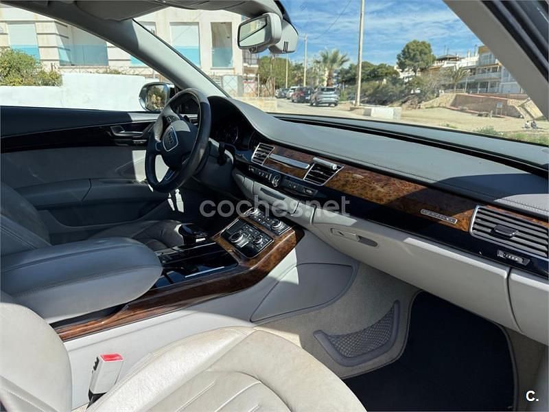 Usado Audi A8 350 CV (257 kW) 2010 Gris / plata Berlina