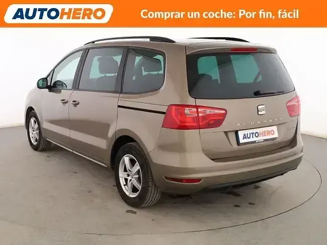 Usado Seat Alhambra Style 140 CV (102 kW) 2014 Amarillo Monovolumen