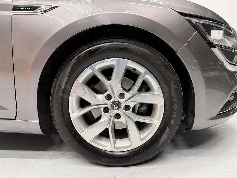 Usado Renault Talisman LIMITED 120 CV (88 kW) 2019 Gris / plata Berlina