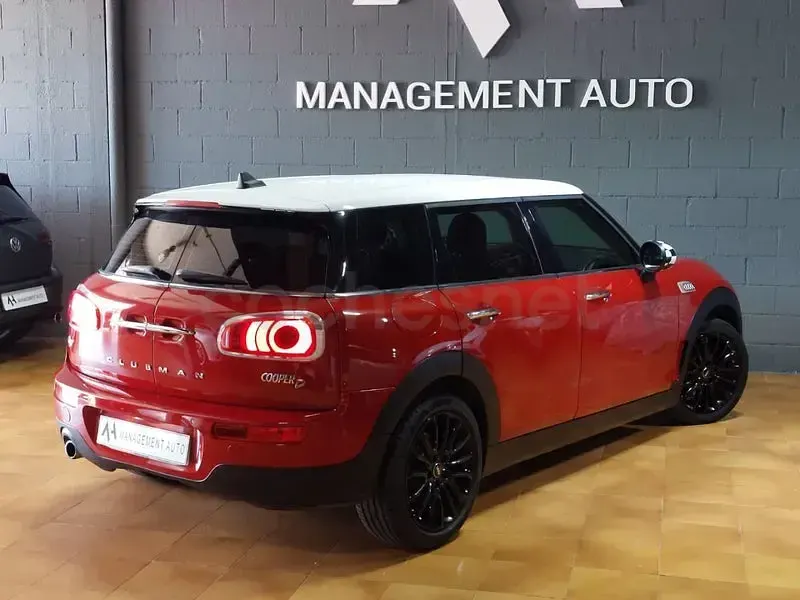 Usado Mini Cooper D Clubman 150 CV (110 kW) 2017 Rojo Familiar