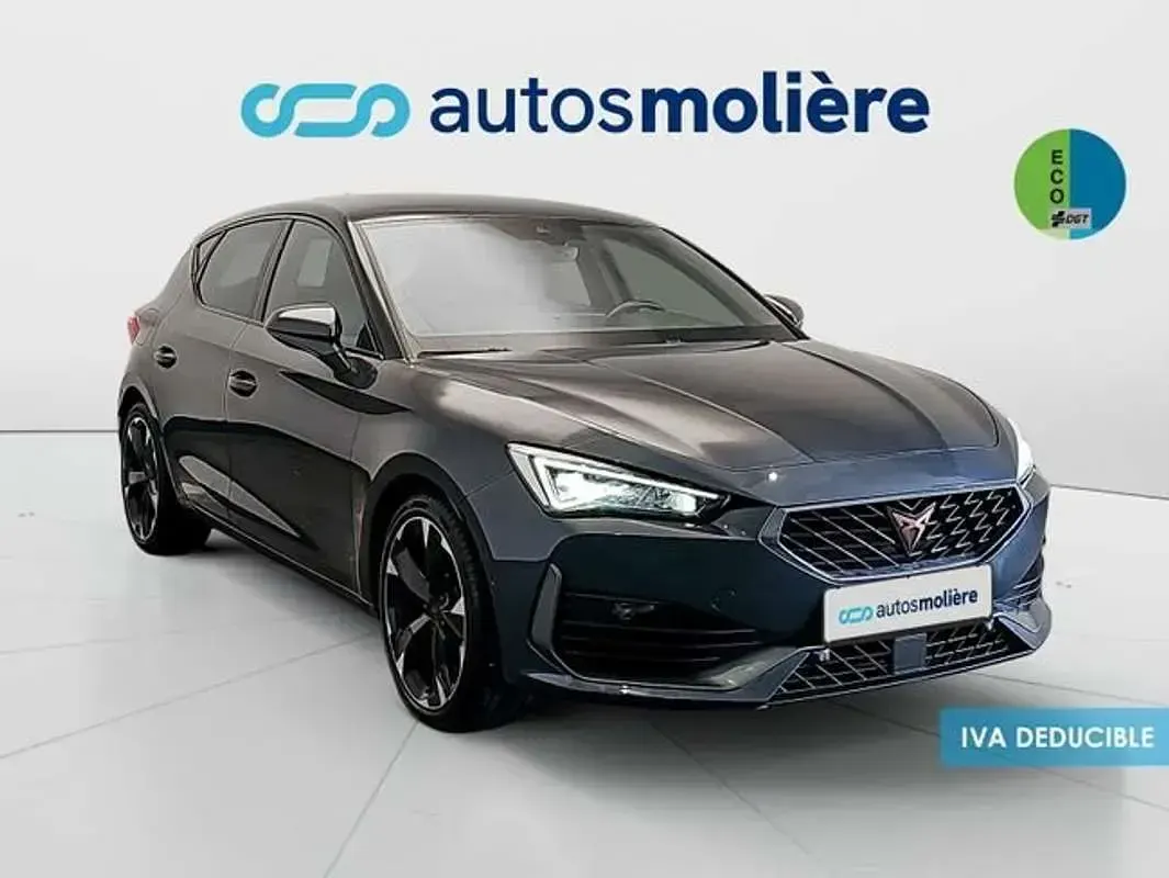 Usado Cupra Leon 150 CV (110 kW) 2023 Gris Utilitario