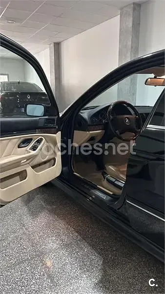 Usado BMW 525 Exclusive 163 CV (119 kW) 2003 Negro Berlina