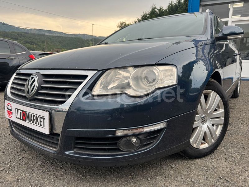 Azul Usado 2006 VW Passat Highline Familiar | 6490 € (Buen precio) - Imagen 1/4