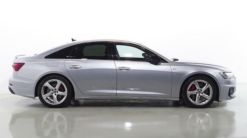 Usado Audi A6 Competition 367 CV (269 kW) 2020 Gris Berlina