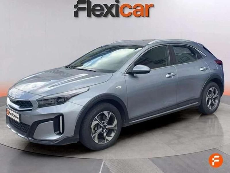 Usado Kia XCeed 160 CV (117 kW) 2023 Gris SUV
