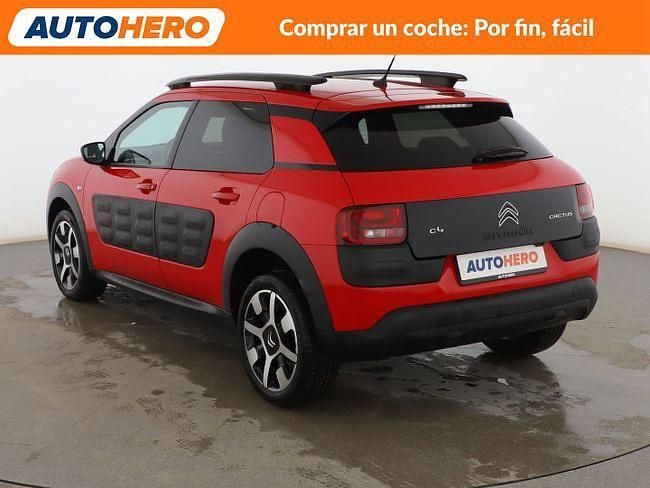 Usado Citroën C4 Cactus PureTech 110 CV (80 kW) 2017 Rojo Utilitario