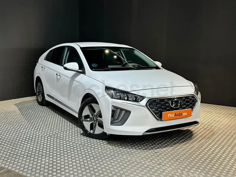 Usado Hyundai Ioniq 141 CV (103 kW) 2022 Blanco Utilitario