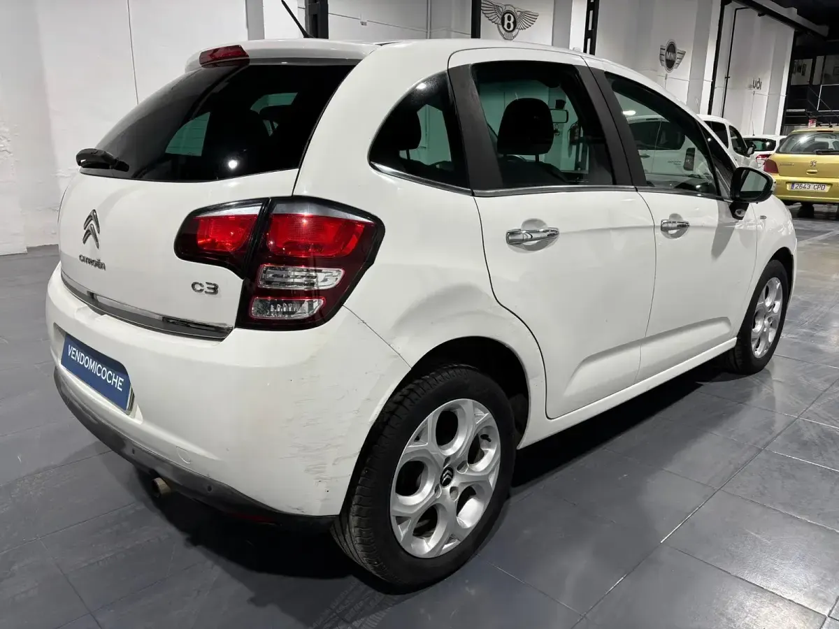 Usado Citroën C3 PureTech 82 CV (60 kW) 2017 Blanco