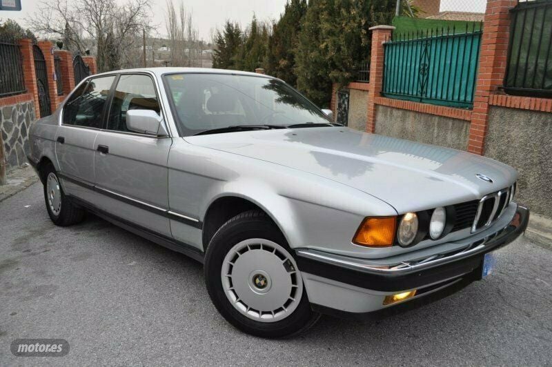 Usado BMW 730 188 CV (138 kW) 1989 Plateado Berlina