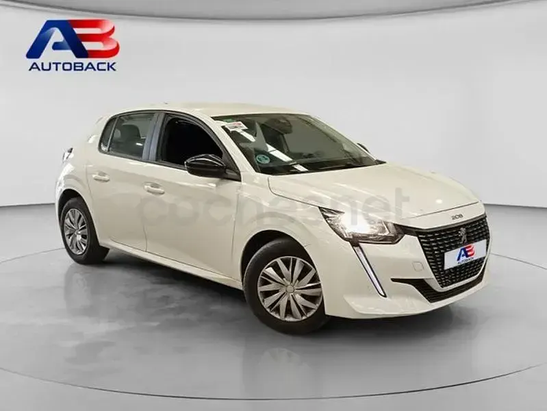 Usado Peugeot 208 Active 102 CV (75 kW) 2022 Blanco Utilitario