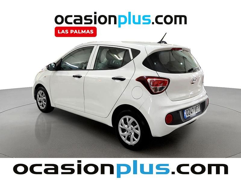 Usado Hyundai i10 66 CV (48 kW) 2017 Blanco Utilitario