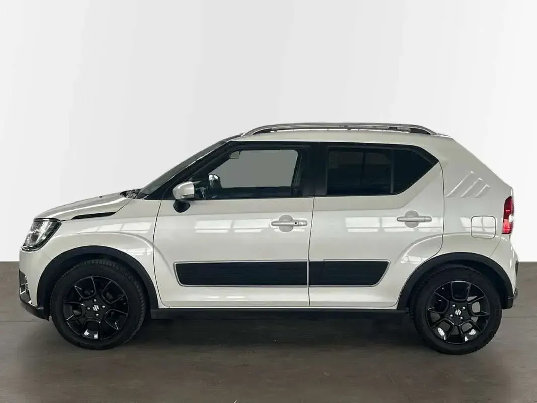 Usado Suzuki Ignis 90 CV (66 kW) 2019 Blanco SUV