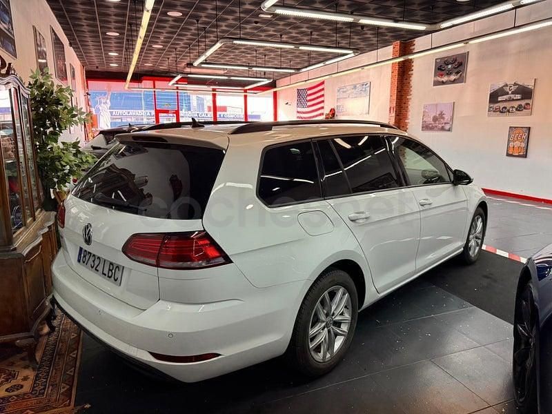 Usado VW Golf VII Advance 150 HP (110 kW) 2019 Branco Carrinha