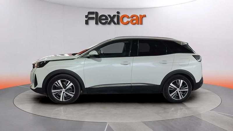 Usado Peugeot 3008 Allure 226 CV (166 kW) 2021 Blanco SUV