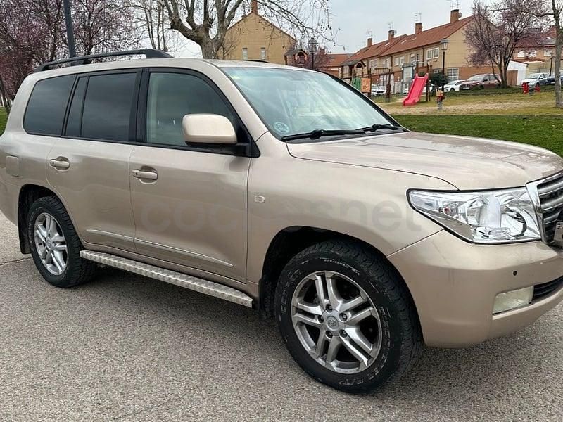 Usado Toyota Land Cruiser 286 CV (210 kW) 2008 Beige SUV