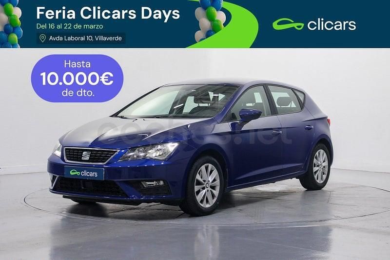Usado Seat Leon Style 110 CV (80 kW) 2018 Azul Berlina