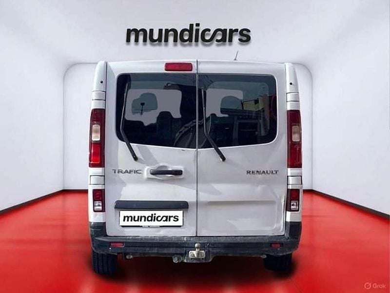 Usado Renault Trafic 125 CV (91 kW) 2019 Blanco Monovolumen