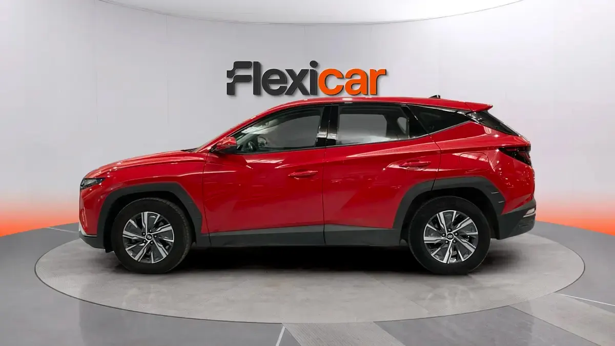 Usado Hyundai Tucson 150 CV (110 kW) 2024 Rojo SUV