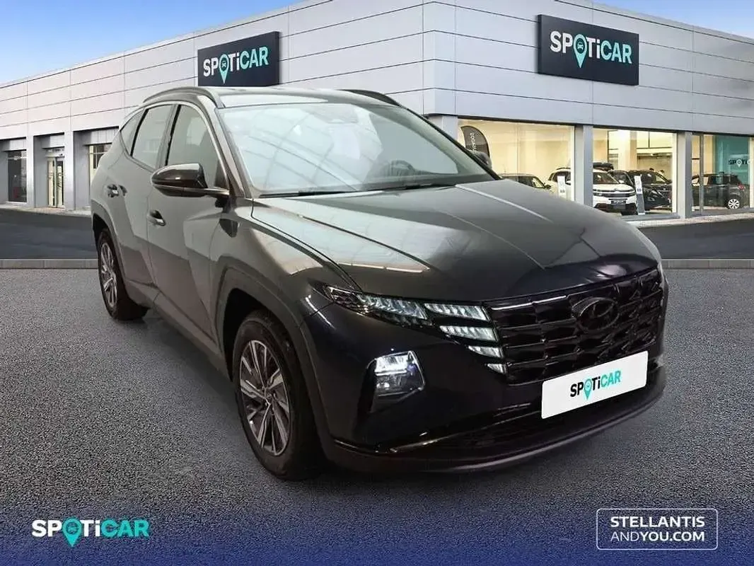 Usado Hyundai Tucson 150 CV (110 kW) 2023 Negro SUV