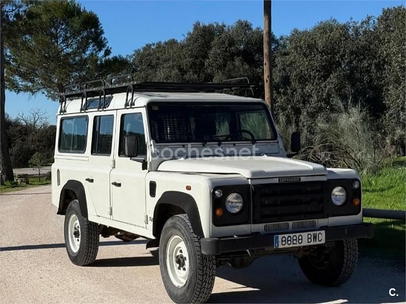 Usado Land Rover Defender 122 HP (89 kW) 2001 Branco Carrinha