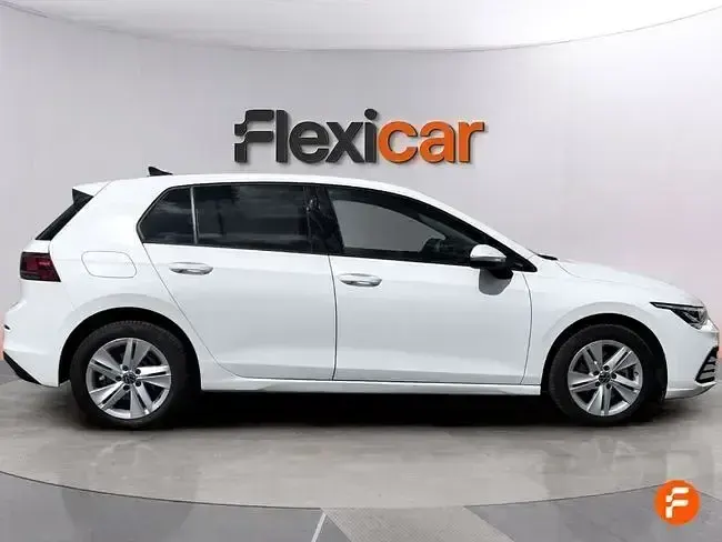 Usado VW Golf VIII 110 CV (80 kW) 2024 Blanco