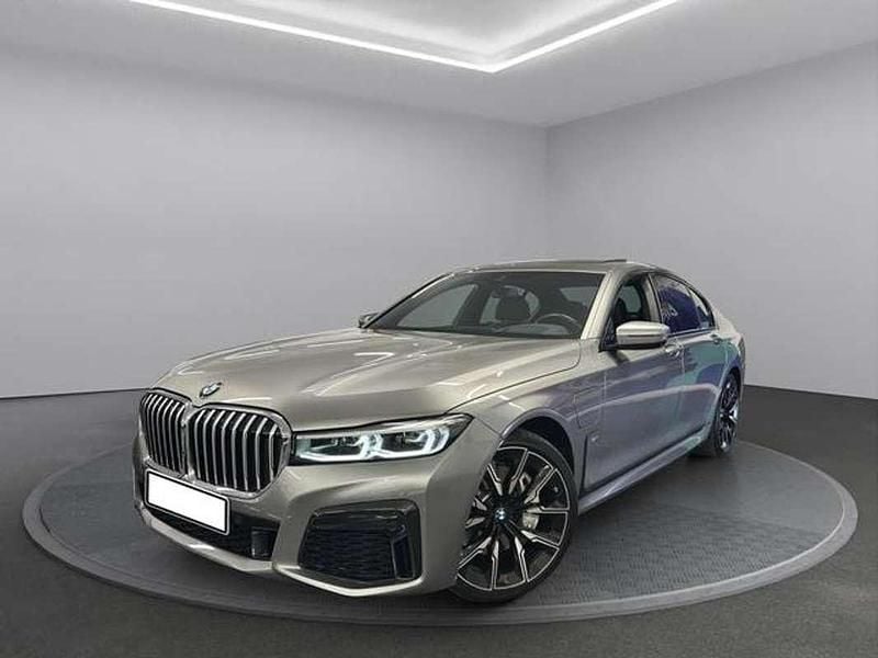 Gris Usado 2020 BMW 745e Comfort Edition Berlina | 51.990 € - Imagen 1/4