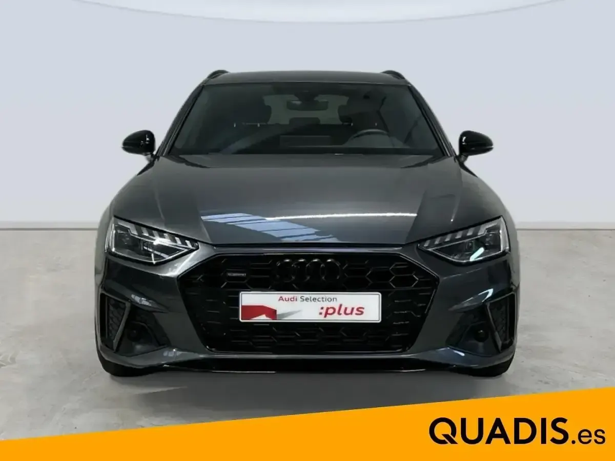Usado Audi A4 265 CV (194 kW) 2022 Gris Familiar